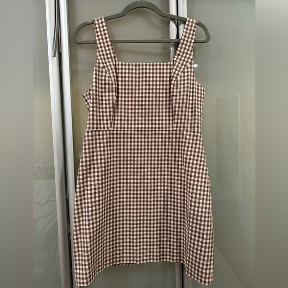 Favorite Daughter - The Breakup Dress in brown gingham - Picture 3 of 6